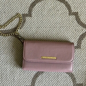 Bandolino chain link wristlet tri fold pink wallet